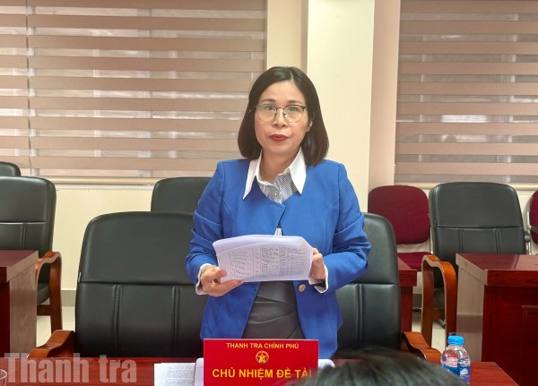 Hoàn thiện cơ chế bảo vệ và khen thưởng người phản ánh, tố cáo, phản ánh tham nhũng, lãng phí, tiêu cực